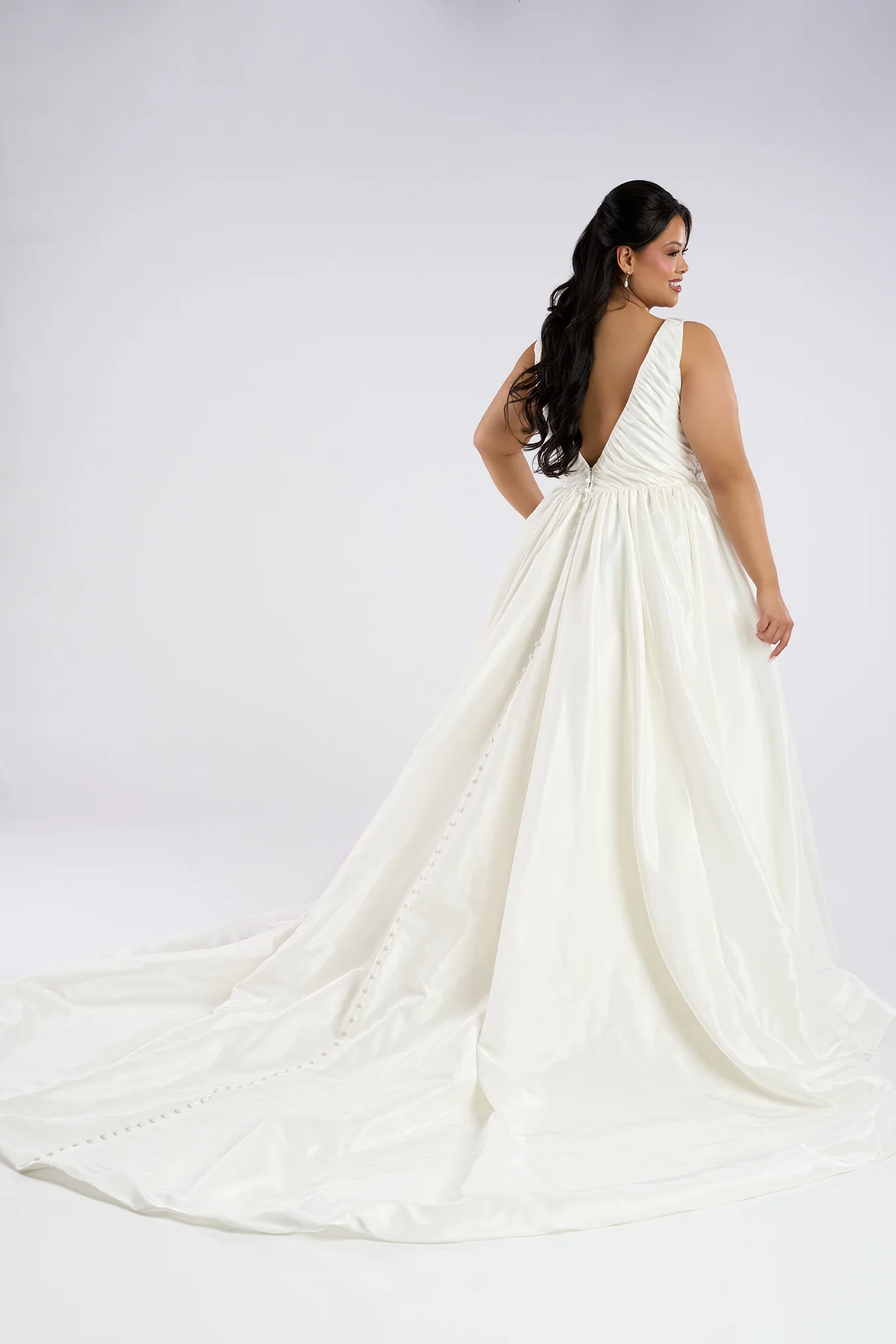 BR1028 - Agatha - Image 13