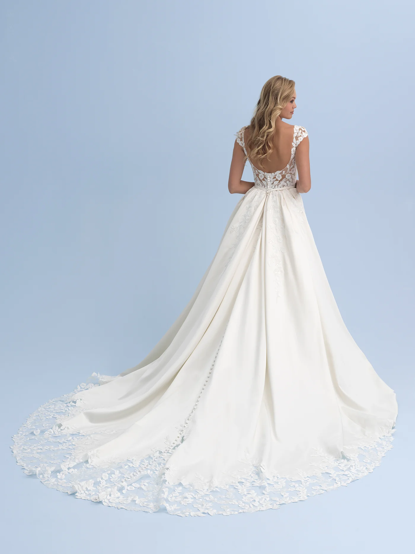 D327 - Snow White - Image 13