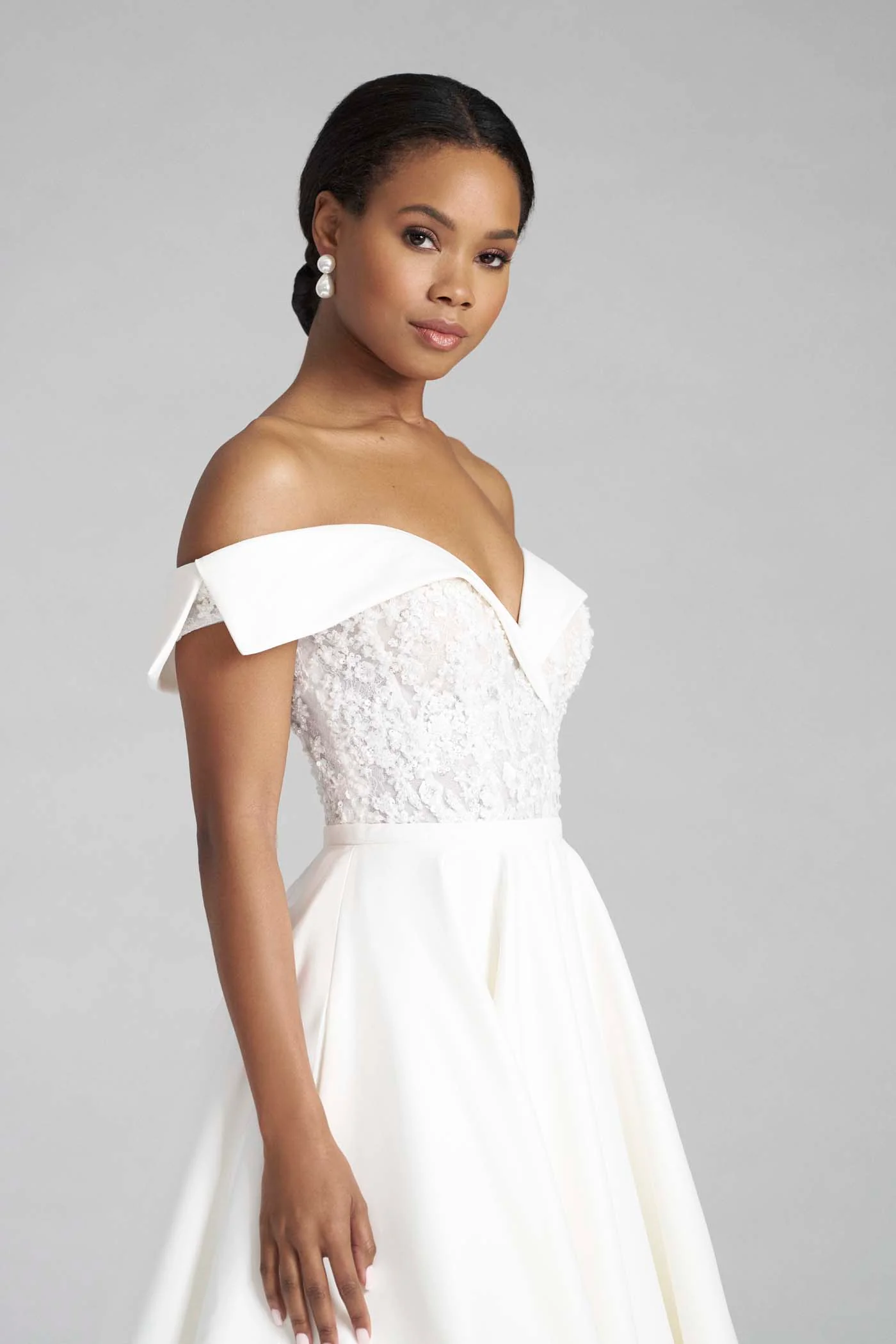 MJ1152 - Etta - Image 3