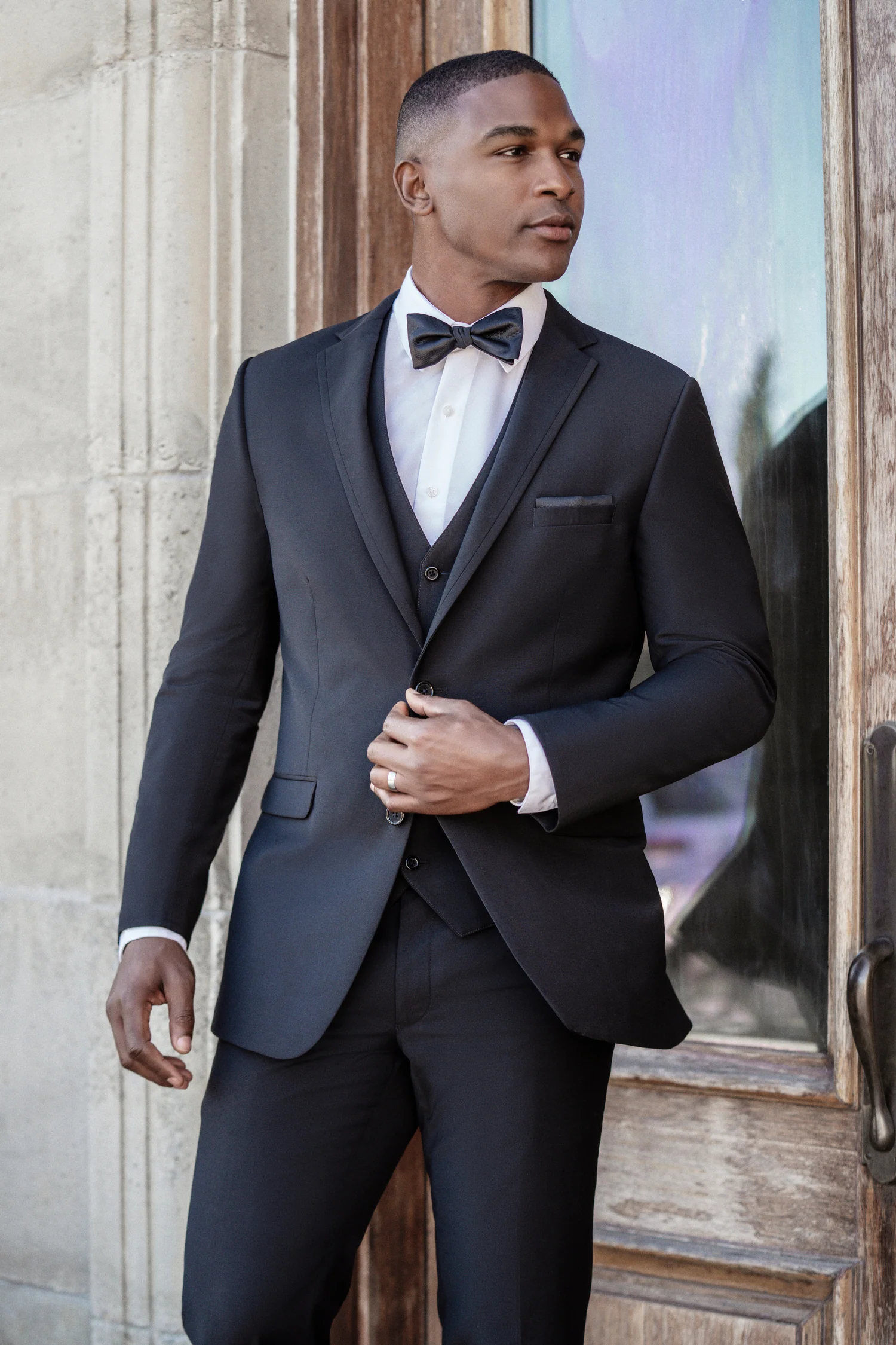 Ultra Black Notch Lapel - Image 3