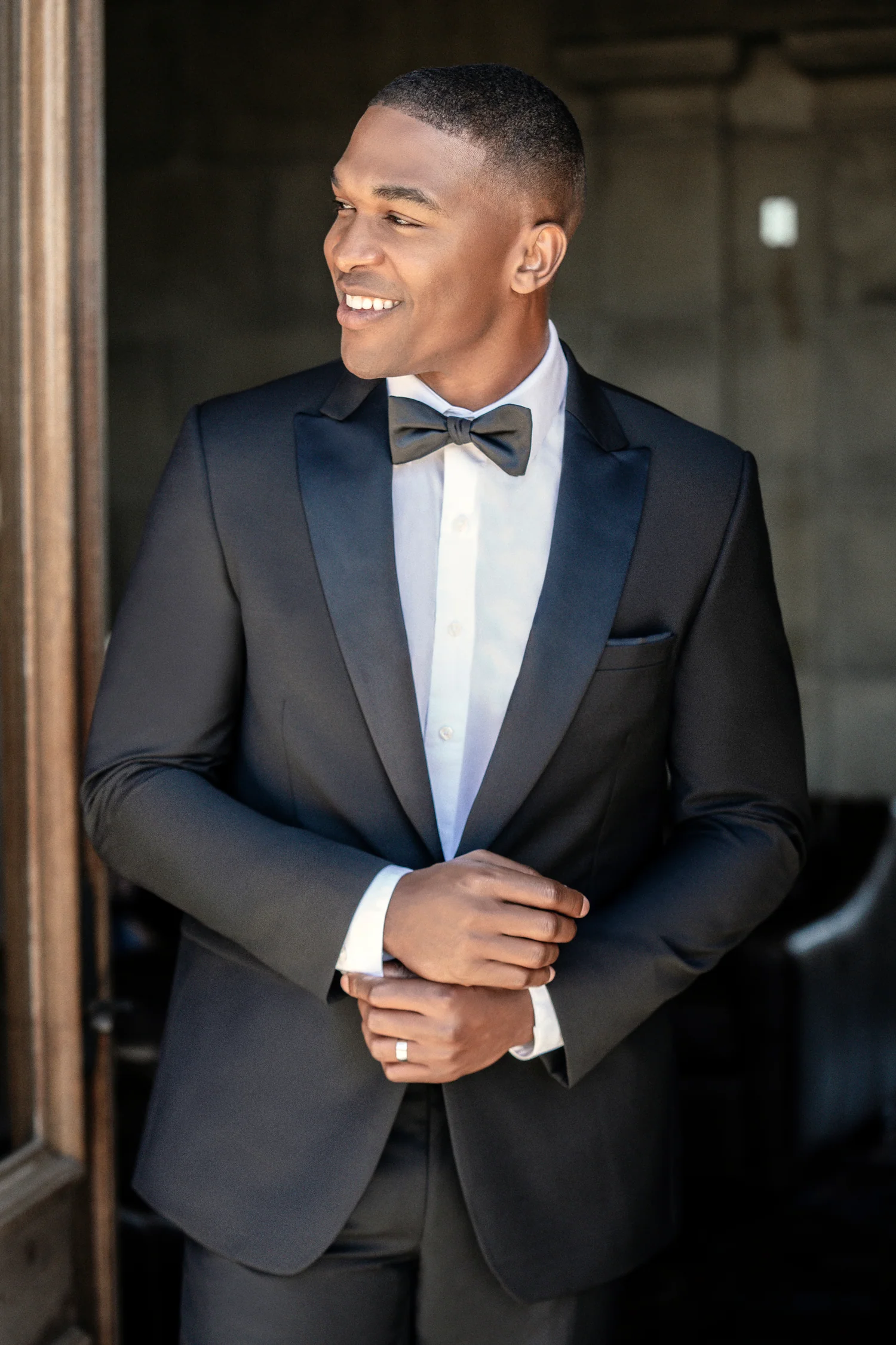 Ultra Black Peak Lapel Tuxedo - Image 3